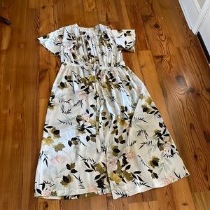 Easel kimono, long length, short sleeve, size medium